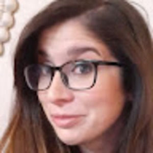 Meet your Posher, Carly